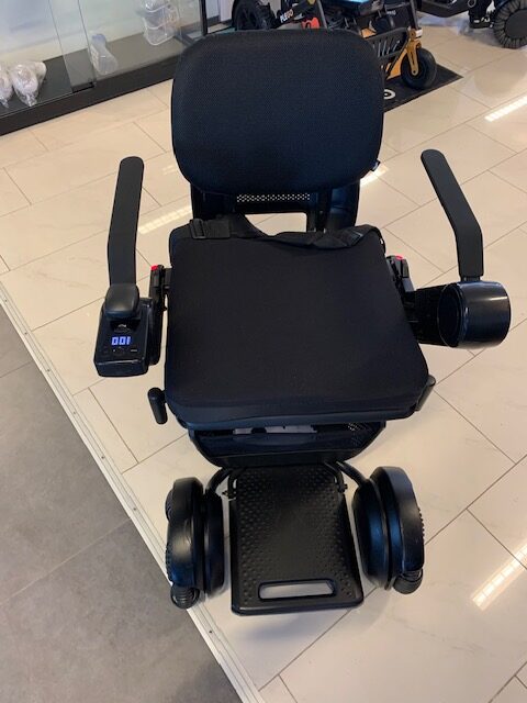 Elektrische rolstoel WHILL C2 2e hands - Image 3